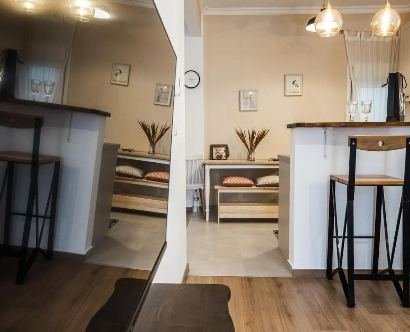 Luxury Suite Centre Thessaloniki With Balcony 0*,  Řecko