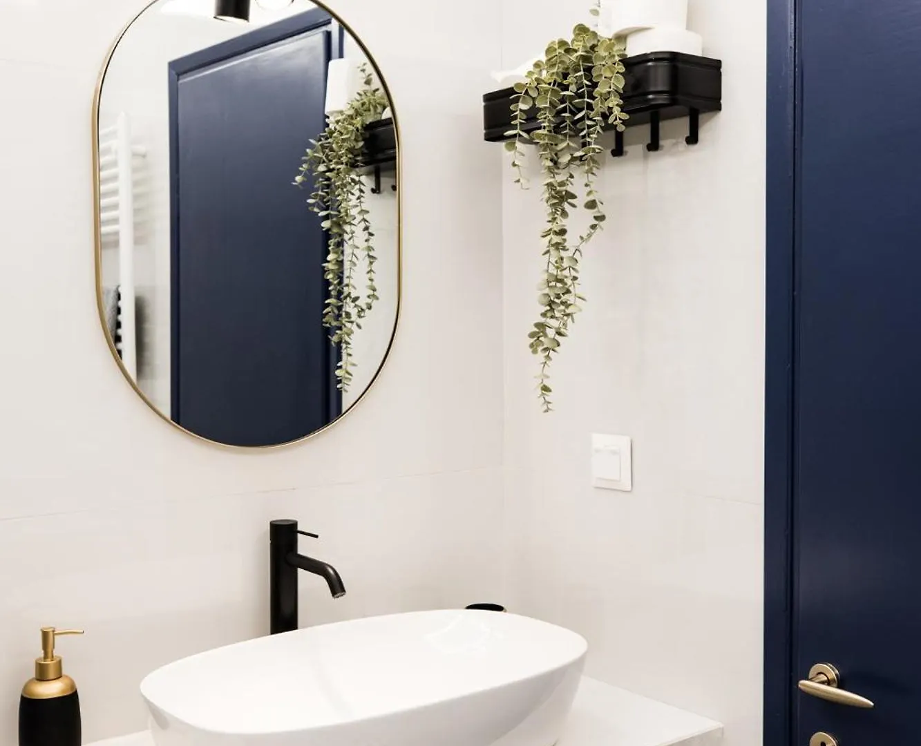 Luxury Suite Centre Thessaloniki With Balcony Apartmán