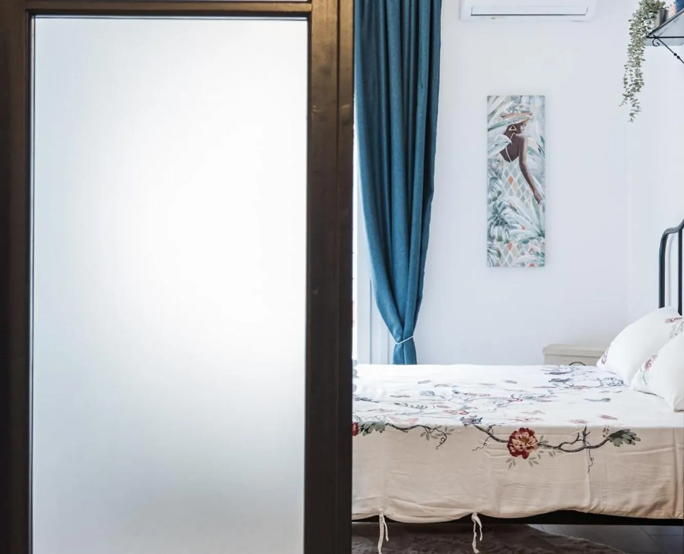 Luxury Suite Centre Thessaloniki With Balcony شقة